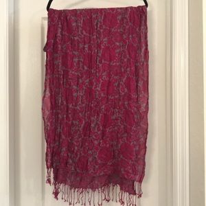 Beautiful lightweight wrap